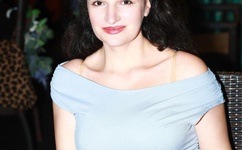 夜色撩人无删减在线视频免费观看